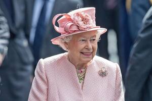La reina Isabel II se recupera del Covid en Windsor
