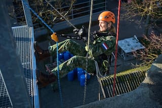 Así es el impactante entrenamiento de Máxima como reservista del ejército de los Países Bajos