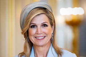 La reina Máxima volvió a demostrar cómo se pueden armar nuevos looks con prendas que ya se utilizaron (Foto: Instagram @patrickvkatwijk)