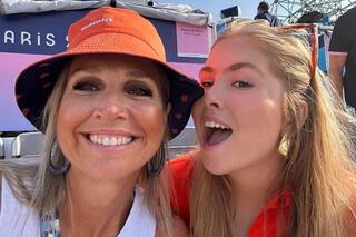 La descontracturada “selfie olímpica” de Máxima y su hija Amalia en París que causó furor