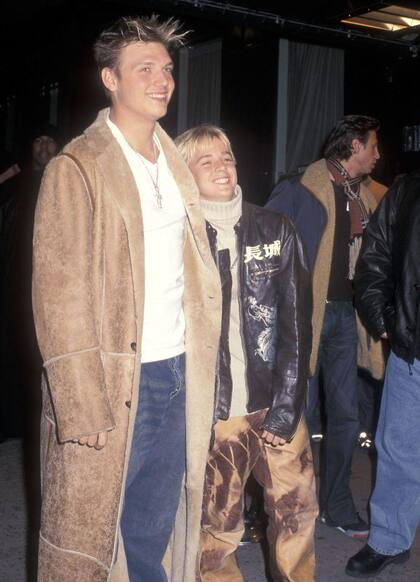 La relación entre Nick y Aaron Carter se deterioró mucho, y no hablaban cuando Aaron falleció por inhalación de gases en 2022