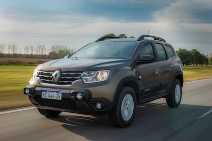La Renault Duster está topeada para evitar ser alcanzada por la primera escala del impuesto al lujo