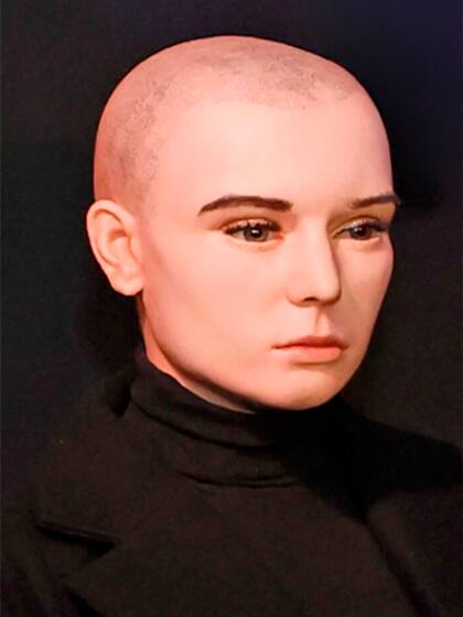 La réplica de cera de Sinéad O'Connor que indignó al hermano y a los fanáticos de la cantante irlandesa