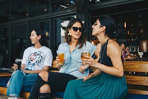 La “diplomacia de la cerveza” que practica el país donde esta bebida puede ser más barata que el agua