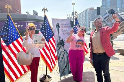 La “Residencia Continua” significa que el solicitante se ha mantenido en EE.UU. por el tiempo requerido y es clave para el proceso de naturalización