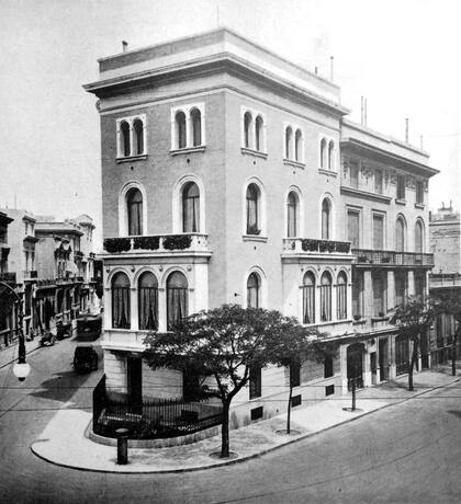 La residencia diseñada por Luis A. Broggi, según una imagen que publicó la Revista de Arquitectura en 1927