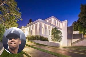 La residencia en Beverly Hills, con 1100 metros cuadrados, nueve habitaciones y una piscina con cascada, impresionó a Soto durante la negociación