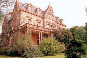 Villa Ocampo, la comunidad y las ausencias