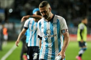 La resignación de Licha López, luego de la derrota de Racing ante Platense por el Torneo 2021.