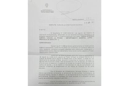 La resolución en la que hablan de expropiación y/o servidumbre