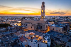 Las claves contemporáneas para reactivar un palacio en ruinas