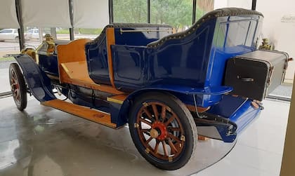 La "retaguardia" del Gobron.