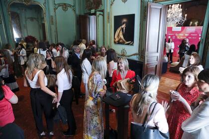 La reunión en la mansión del Four Seasons