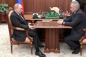 Putin cambia su estrategia y decide cercar el último bastión de resistencia en Mariúpol