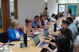 Los docentes y los estatales rechazaron una oferta de 1,5% de aumento que les hizo Kicillof