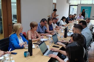 Los docentes y los estatales rechazaron una oferta de 1,5% de aumento que les hizo Kicillof