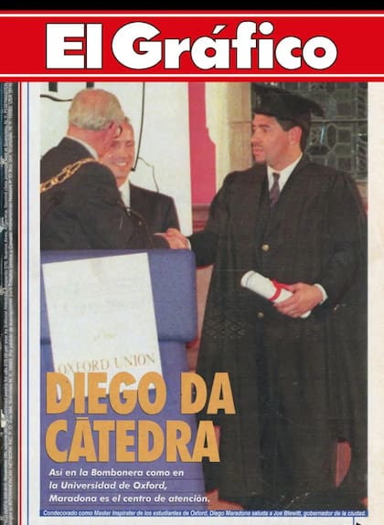 La revista El Gráfico llevó la visita de Diego Maradona a Oxford en tapa