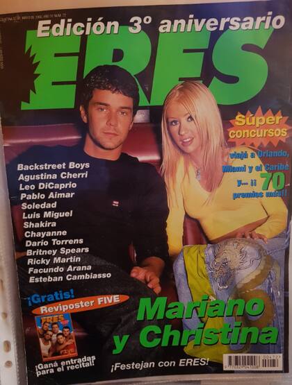 La revista Eres cruzó a la estrella pop con el actor argentino (Foto: @xtinafansAR)