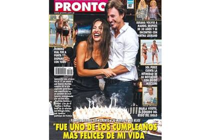 La revista es la portada de mediados de enero. Allí mostraron una foto de Morena junto a su pareja en sus vacaciones en Punta del Este 