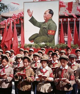 La Revolución Cultural china fue percibida por Moscú como "inestable y peligrosa"