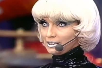 La robot habló de cómo se viviría en 2023 (Captura video)