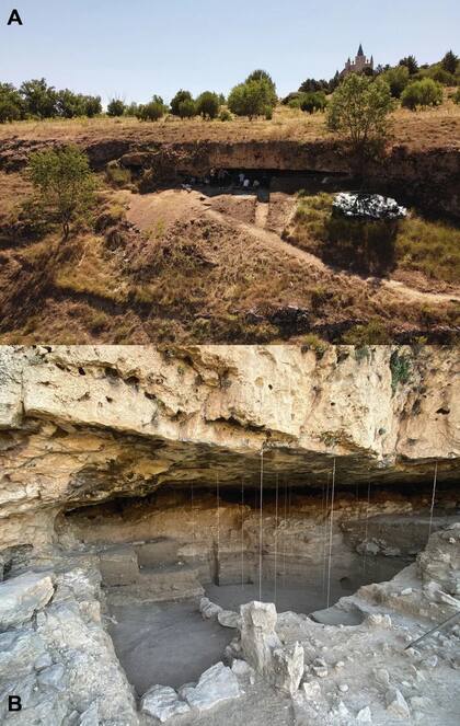 La roca con el punto rojo fue hallada en una cueva en San Lázaro