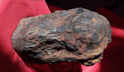 La roca fue analizada por un grupo de expertos internacionales