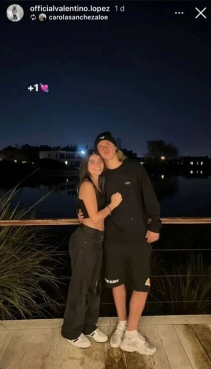 La romántica foto con la que el joven deportista presentó a su nueva novia (Foto: Instagram)