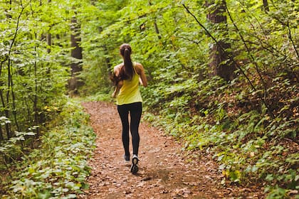 La ropa adecuada para hacer deporte en verano es fundamental