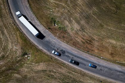 Con financiamiento de un banco público, hoy se abrirán los sobres para la privatización de la “Ruta del Mercosur” - Image 3