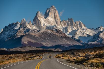 La ruta provincial 42, ingreso a la localidad de El Chaltén