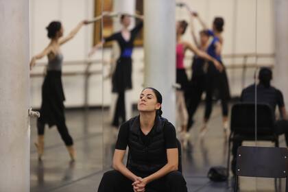"La rutina te da libertad", dice la bailarina Paloma Herrera, directora del Ballet Estable del Teatro Colón