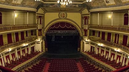 La sala platense
