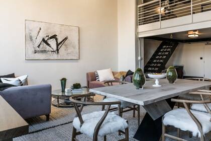 La sala de estar y comedor