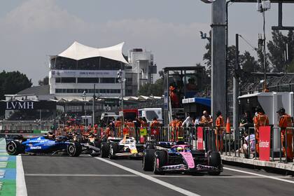 La salida del Alpine de Colapinto en los ensayos del viernes, en México