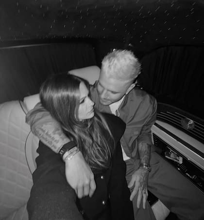 La salida en limusina de la China y Mauro por las calles de Estambul