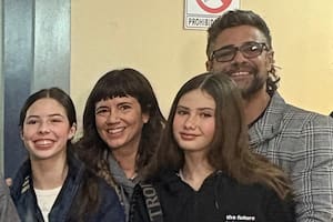 La salida romántica y familiar de Griselda Siciliani y Luciano Castro junto a sus hijas