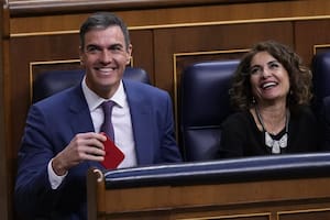 El Congreso español aprueba la polémica amnistía que Sánchez  había pactado para seguir en el cargo