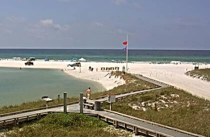 La SB 1622 también facilita la restauración de playas erosionadas en ciertos condados de la Costa del Golfo