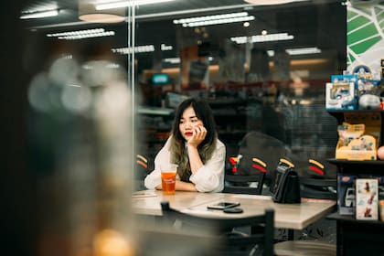 La SBA anuncia nueva regla que impide a los migrantes pedir préstamos para sus empresas (Unsplash)