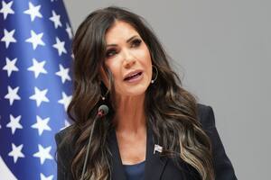 La secretaria de Seguridad Nacional, Kristi Noem, determinó que Myanmar ya no cumple con los criterios de la administración federal para la designación del TPS