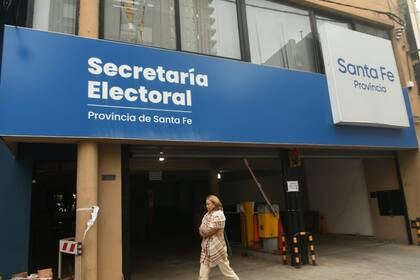 La Secretaría Electoral de Santa Fe está a cargo de la organización de las elecciones del domingo