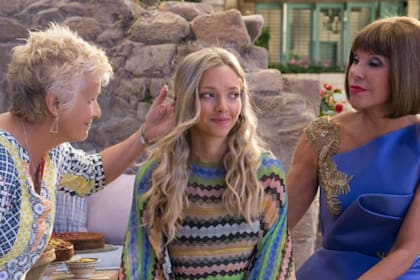 La secuela del film, Mamma Mia! Vamos otra vez se estrenó en 2018, una década después de la primera parte
