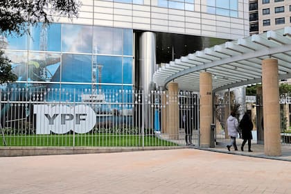 La sede de YPF
