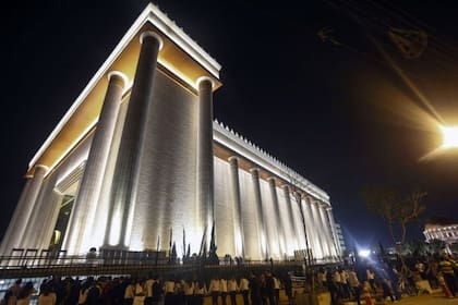 La sede de la IURD en Brasil que fue inaugurada en 2014 es una réplica del Templo de Salomón y fue construida con material importado de Hebrón