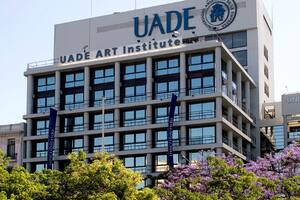 Un alumno de la UADE intentó robar equipo electrónico de la facultad
