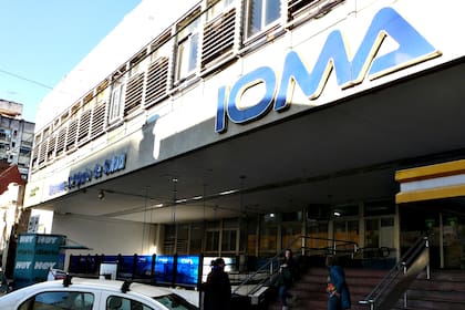 La sede del IOMA de La Plata