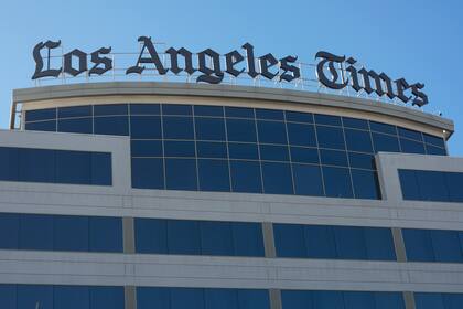 La sede del periódico Los Angeles Times en El Segundo, California (AP Foto/Damian Dovarganes)