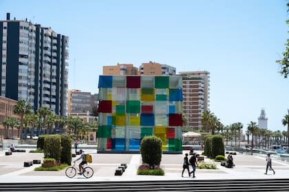 La sede del Pompidou en Málaga, con una obra concebida por Daniel Buren