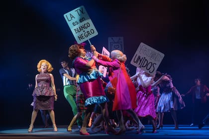 La segregación racial, es uno de los temas de Hairspray